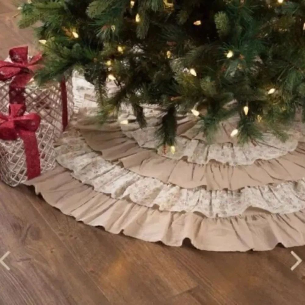 NEW! Beautiful Farmhouse Ruffled Christmas Tree Skirt Floral Country Victorian